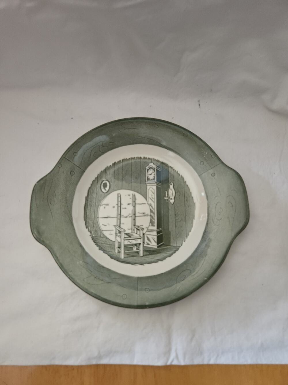 Vintage Royal China Colonial Homestead Green Underplate For Round Gravy Boat. 8"